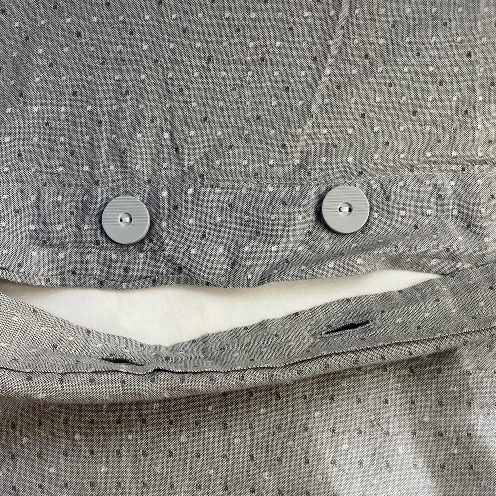 West Elm Set of 2 Euro Sham Organic Cotton - Picture 6 of 7